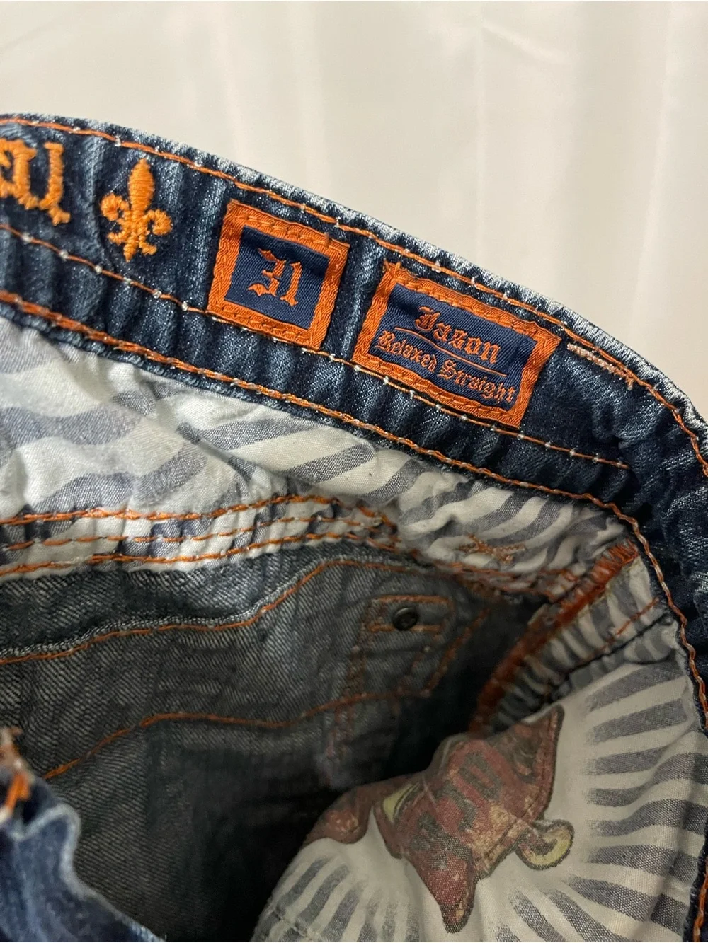Rock Revival Men’s 31 Jason Relaxed Straight Denim Blue Wash Jeans
